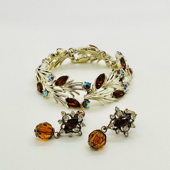 Vintage Topaz Rhinestone Bracelet & Earrings - Picture 16 of 16